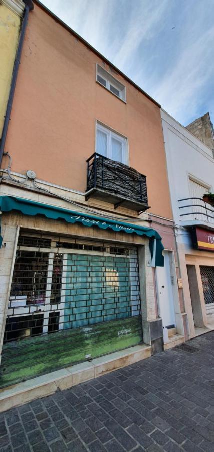 Appartamento In Piazza Italia SantʼAntìoco Εξωτερικό φωτογραφία